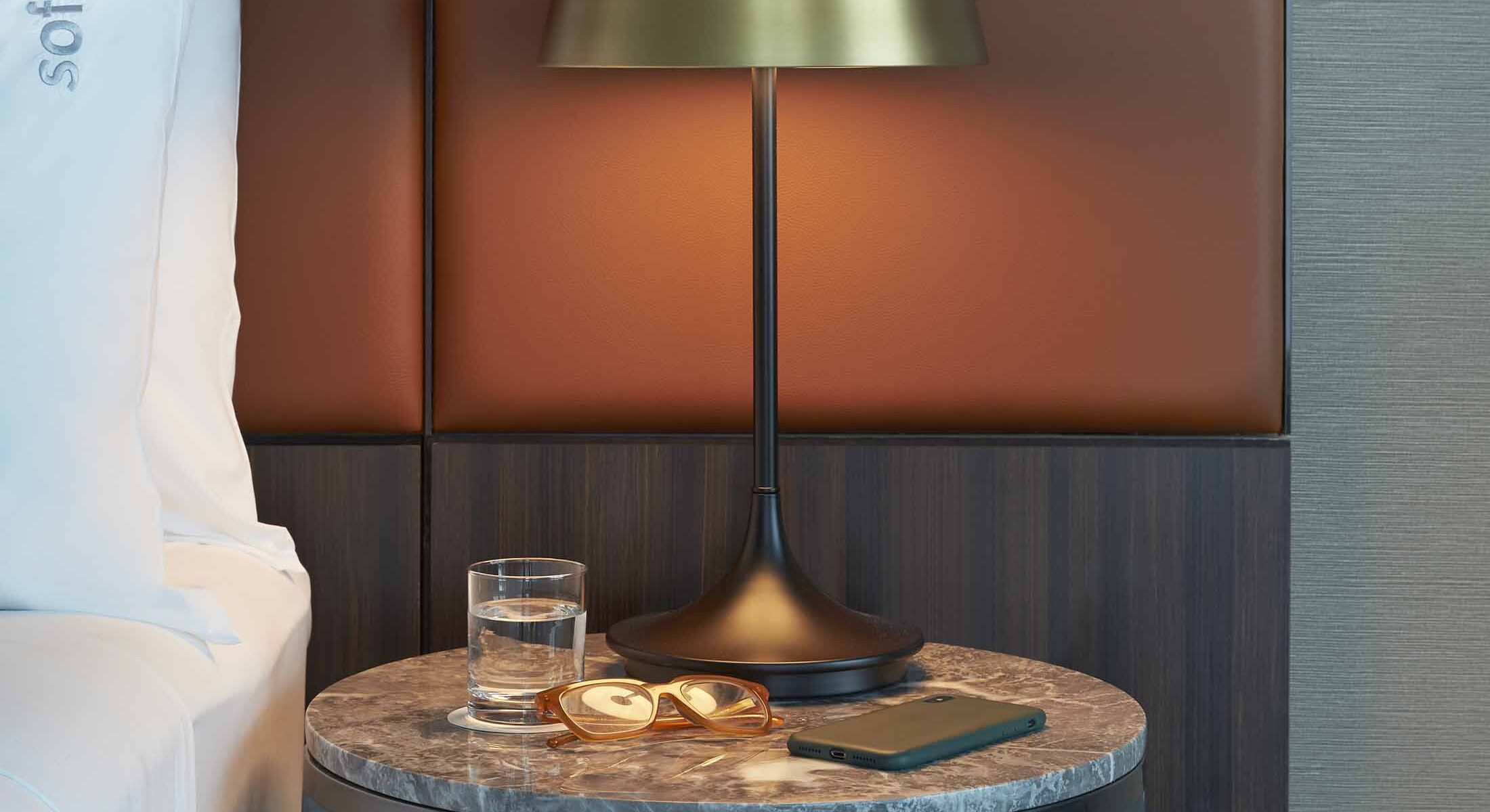 Guestroom Interiors Crowne Plaza Sydney Airport